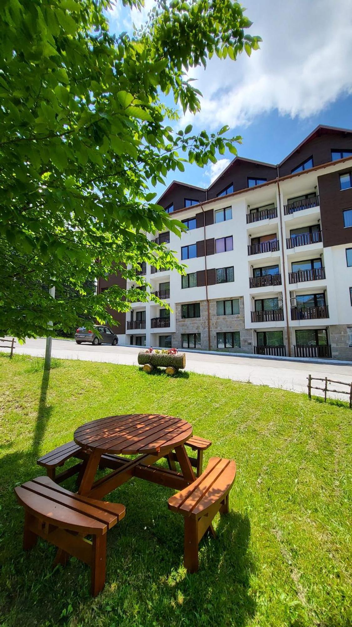 Premium Apartment In Borovets Gardens Complex Extérieur photo
